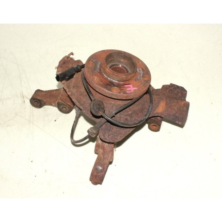 JOBB KERÉKAGY CSONKÁLLVÁNNYAL 50701140 - F00C1G0001 FIAT STILO 192 HÁROMAJTÓS