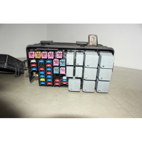 BIZTOSÍTÉKTÁBLA 96190187 - 96190189 CHEVROLET LACETTI 1.4