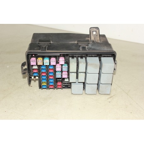 BIZTOSÍTÉKTÁBLA 0146AH J200AH CHEVROLET LACETTI 1.6