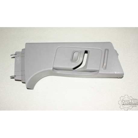 B OSZLOP BURKOLAT JOBB 13180655 - 13180573 OPEL CORSA D VAN