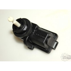 FÉNYSZÓRÓMAGASSÁG ÁLLÍTÓ MOTOR 1J0941295B SEAT IBIZA III 6L