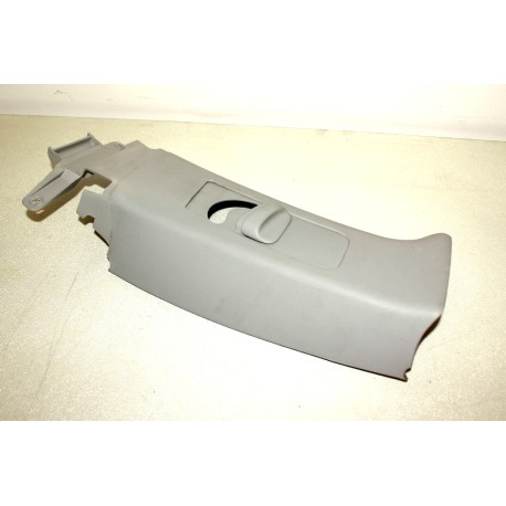 B OSZLOP BURKOLAT JOBB 6L3868314 SEAT IBIZA III 6L